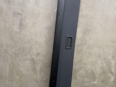 Brand new OEM RANGE ROVER VELAR cargo cover