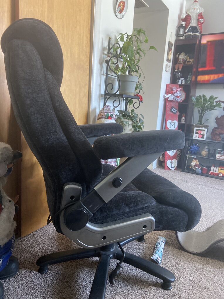 Chair With Air pillow In Back