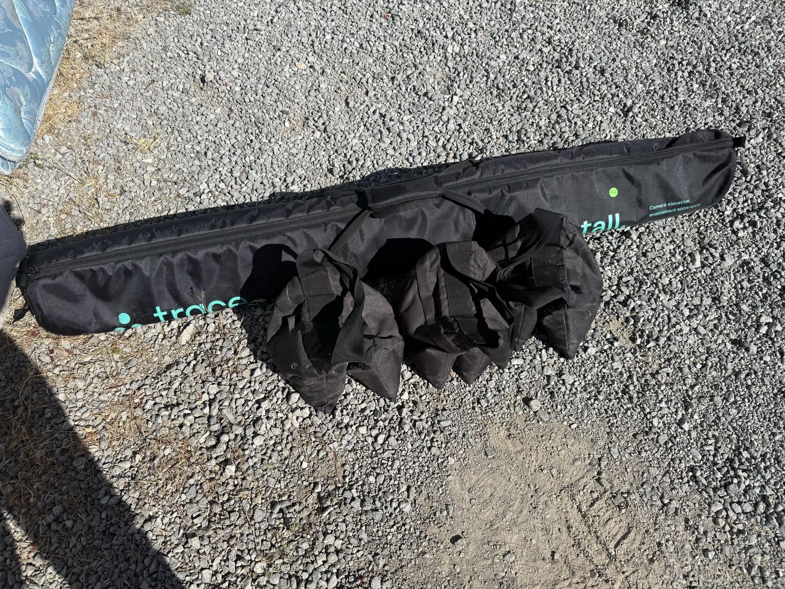 Trace tripod & 3 sandbags $30 or best offer!