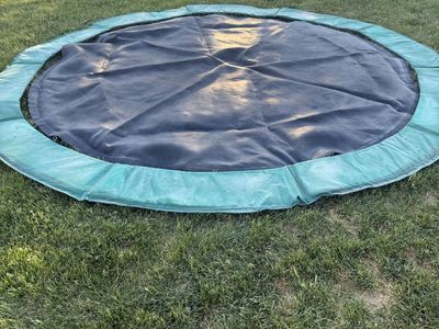 12 FT Trampoline