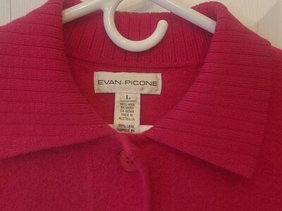 Evan Picone women's designer cardigan sweater