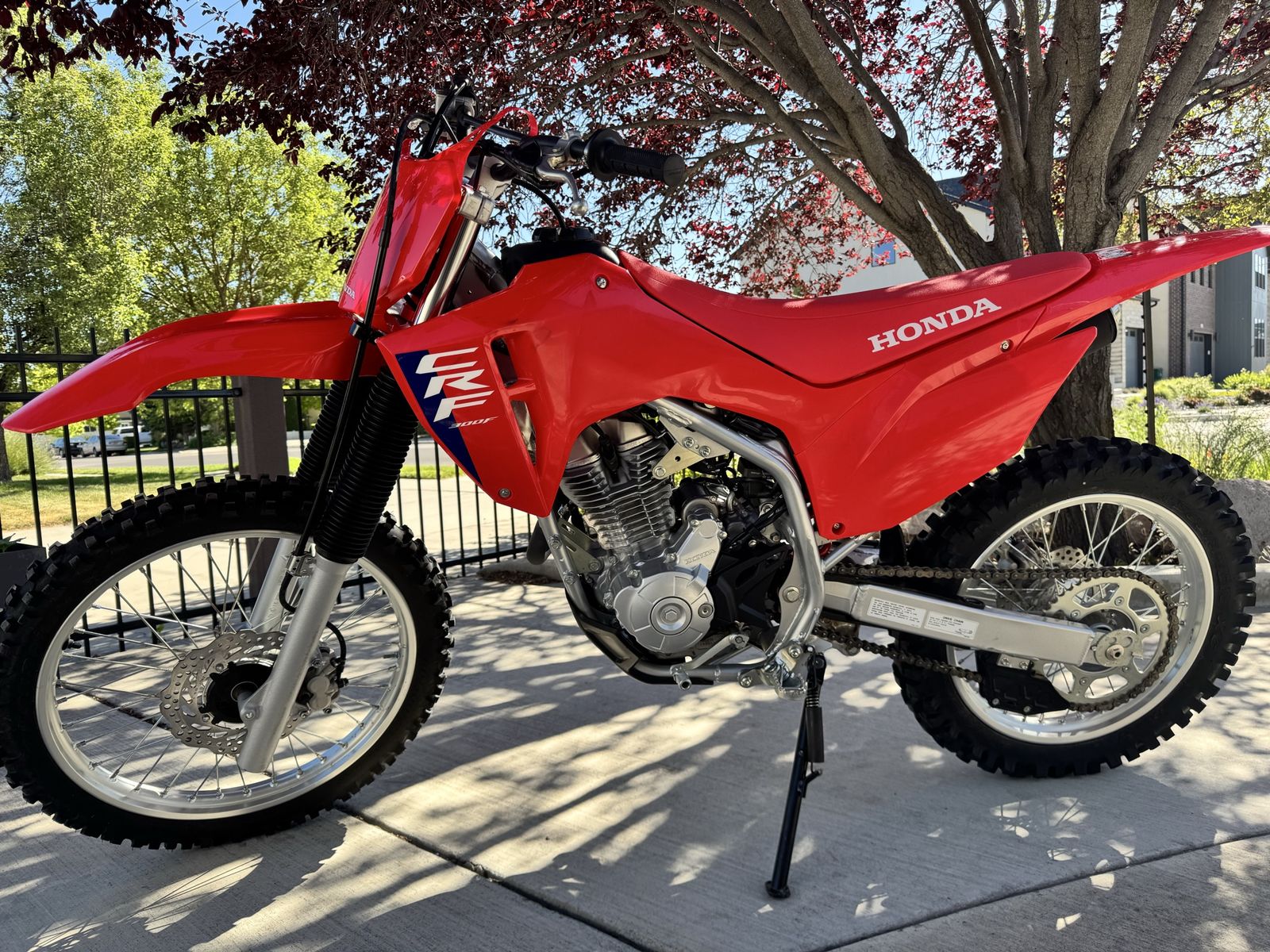 Honda CRF300F Dirt Bike - Red, Excellent Condition, Low Hours, Trail Ready