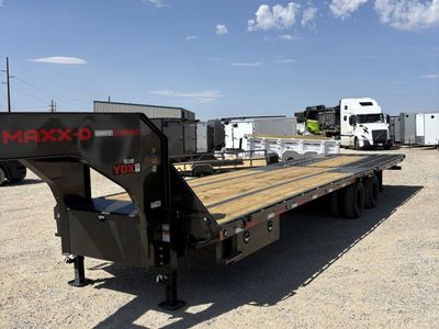 8.5x32 Maxx-D YDX Gooseneck Hydraulic Dovetail Equipment Trailer - 25K GVWR -