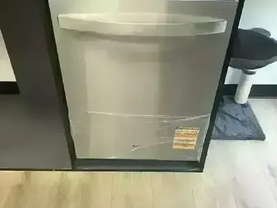 NEW WHIRLPOOL STAINLESS DISHWASHER W 3RD RACK