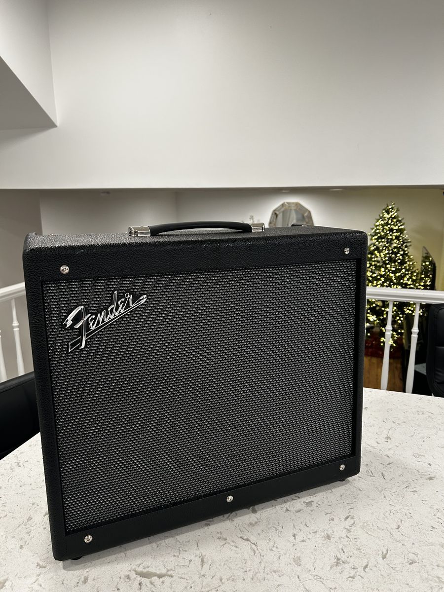 Fender Mustang GTX100 Guitar Amplifier – New