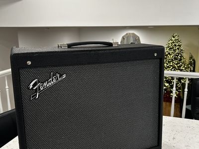 Fender Mustang GTX100 Guitar Amplifier – New