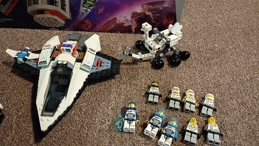 Main image 3