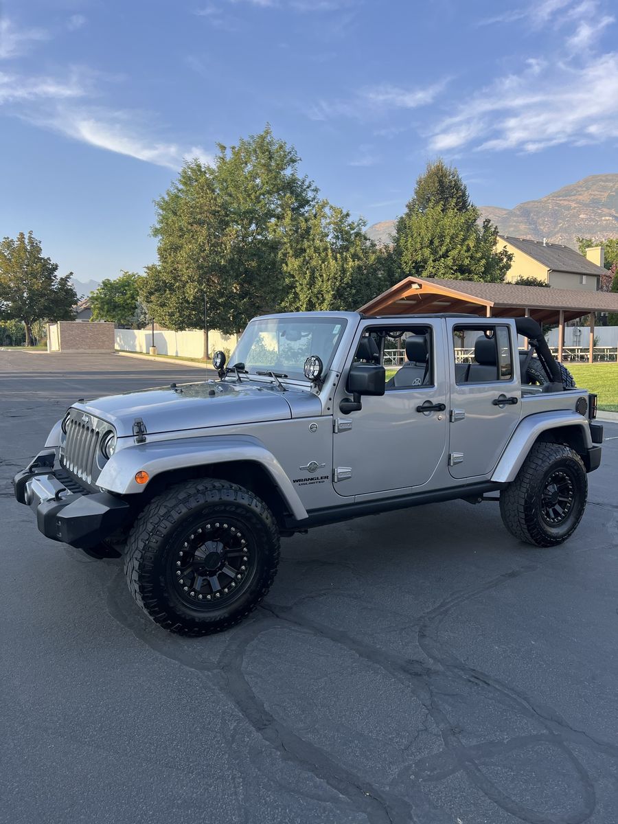 2014 Jeep Wrangler Unlimited Freedom Edition