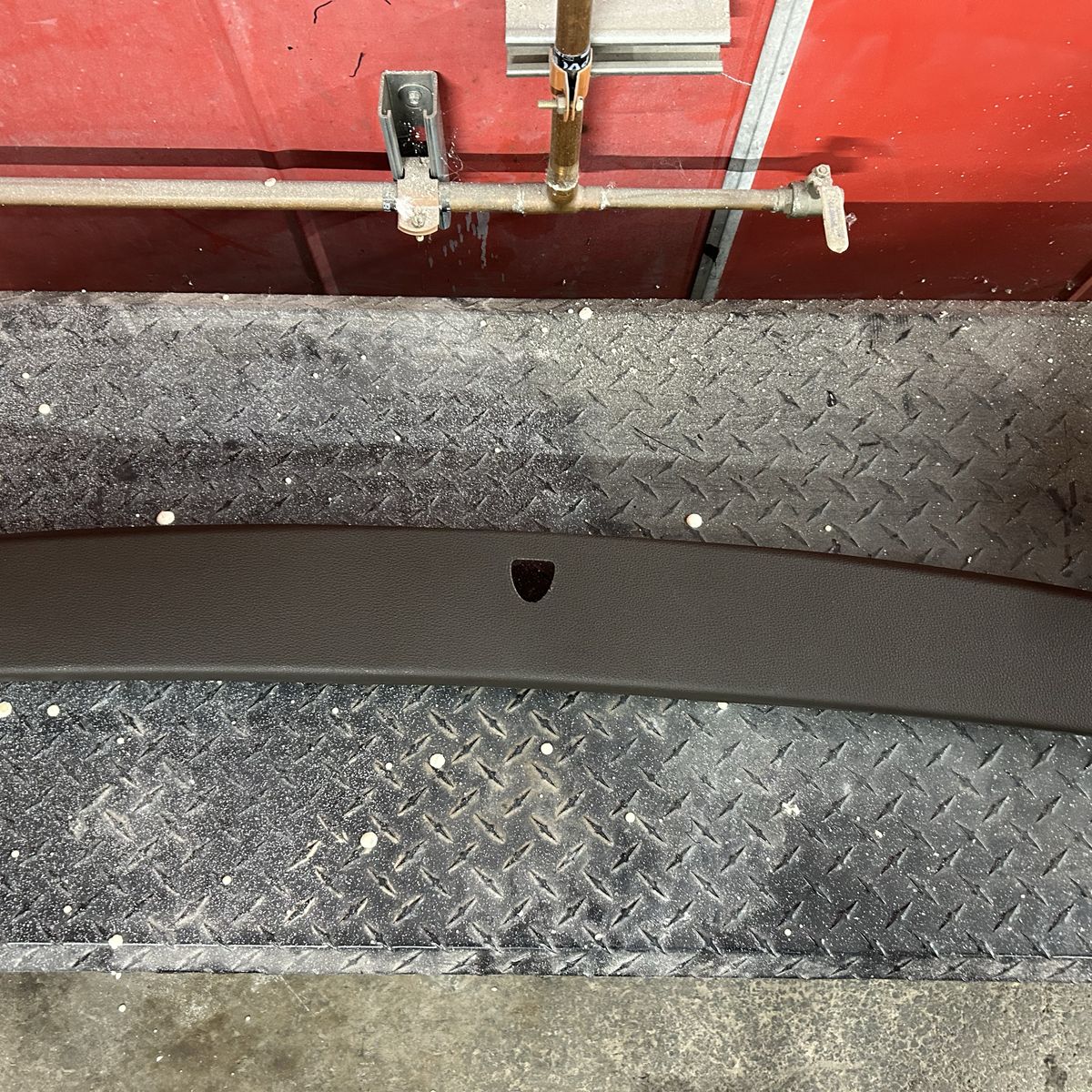 Audi Q7 M4 Trunk Trim Cover