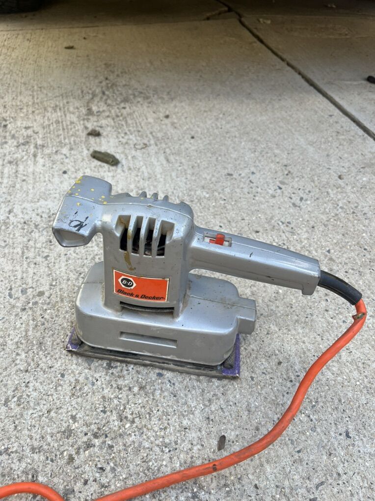 Black And Decker Finishing Sander