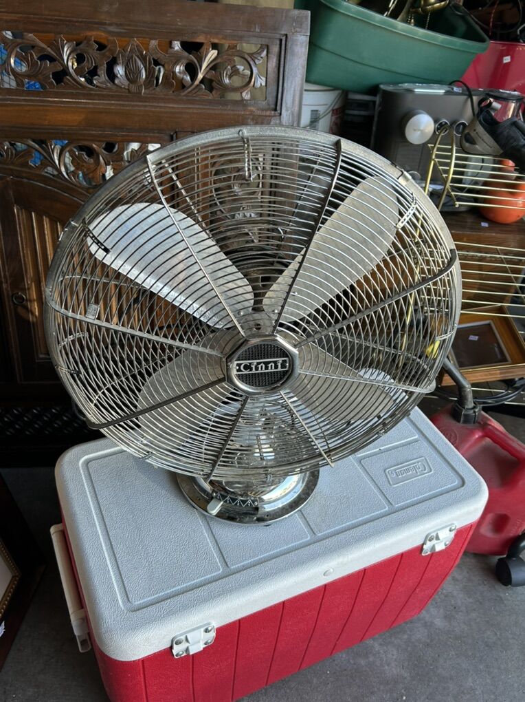 Vintage Cinni 13.5” Fan 3 Speed Oscillating Industrial  - Mid-Century