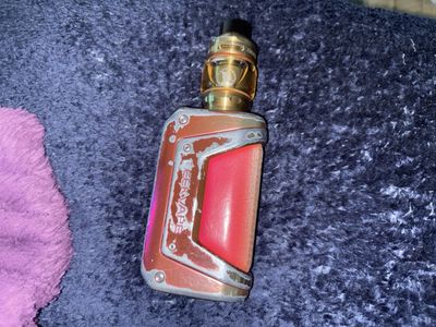 Geekvape Aegis Legend 200W TC Box Mod - Red/Gold, Durable, Used Condition