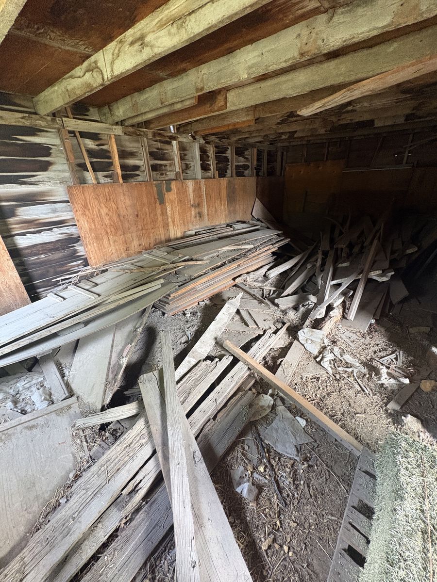 Free Assorted Reclaimed Barn Wood Boards and Scrap Lumber Stack