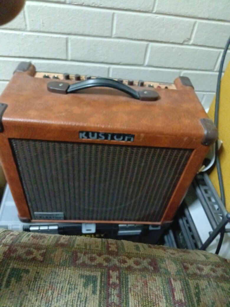 Kustom KAA30 Guitar Amp Combo Nice!