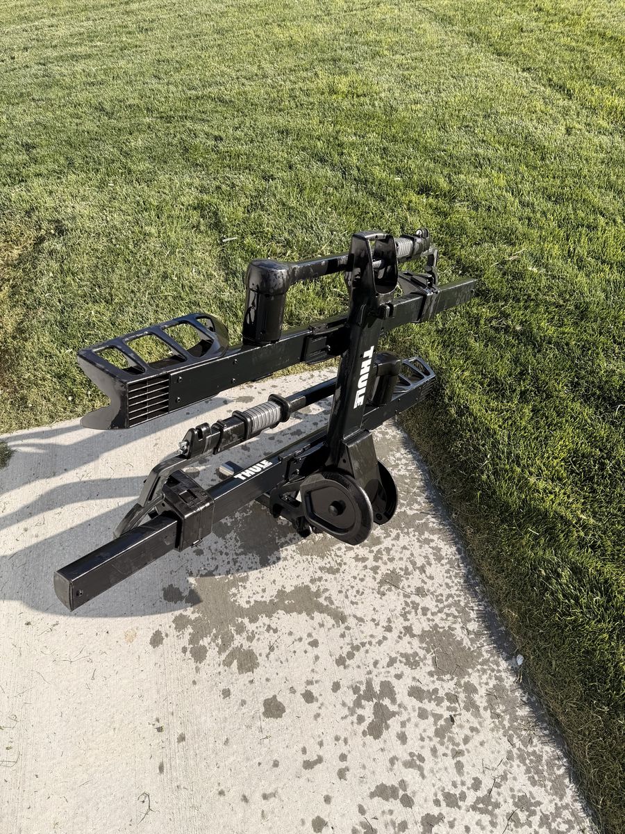 Thule Hitch Bike Rack - Black