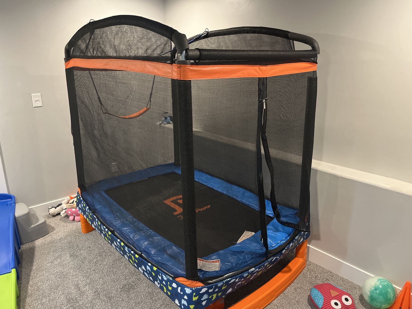 Jump power Trampoline with Enclosure and Swing, Great for Kids Indoor Play