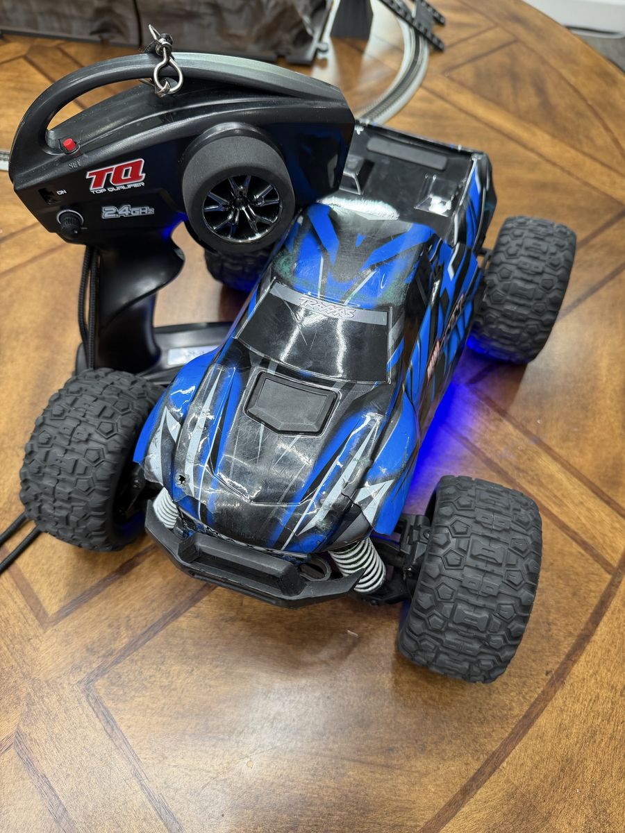 Traxxas mini maxx rtr