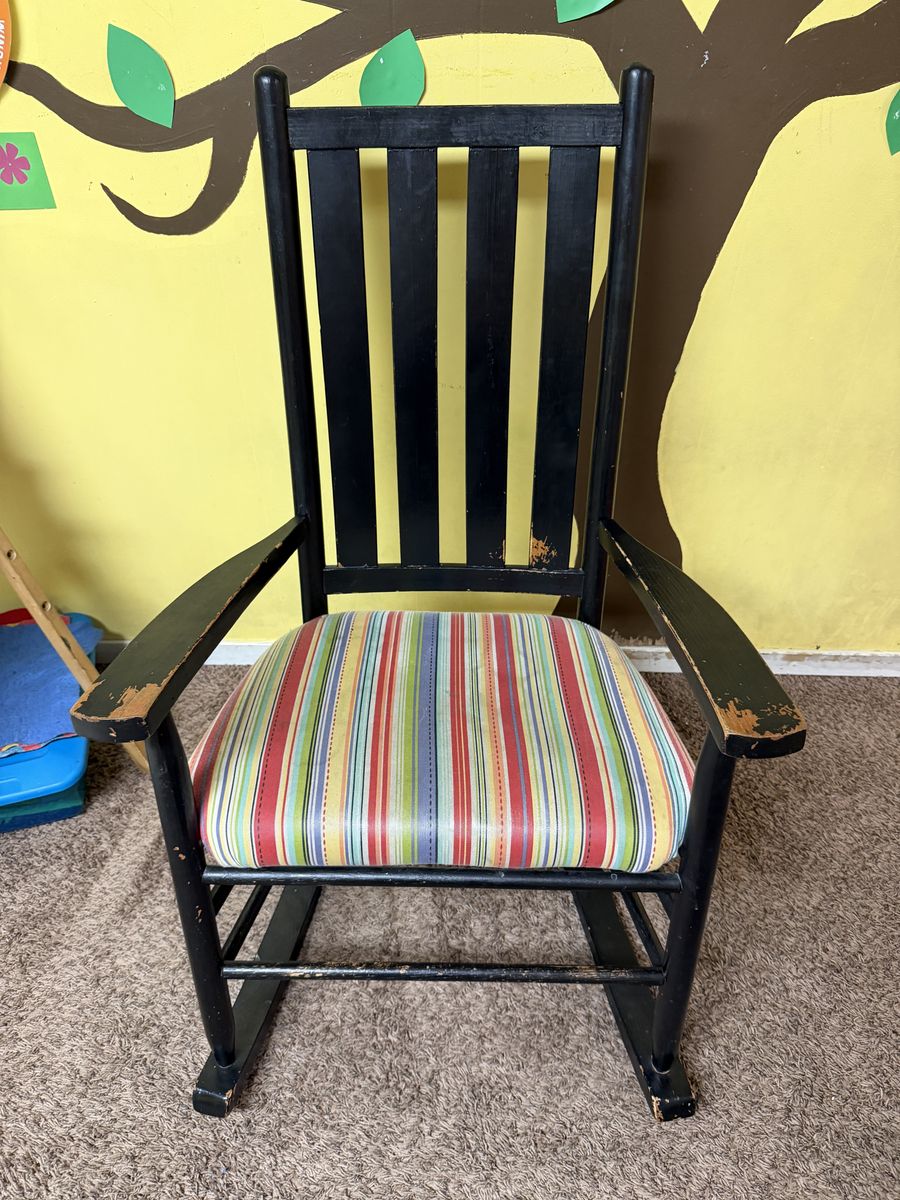 Rocking chair