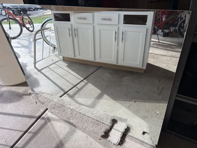 60 X 40“ Mirror Cracked Corner