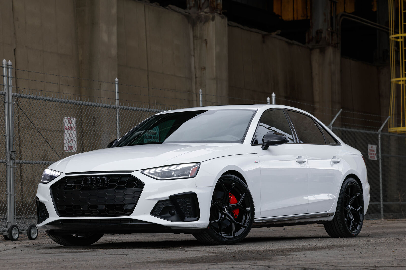 2022 Audi A4 quattro S line Prem Plus 45 TFSI