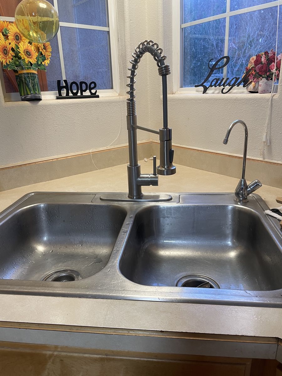 Stainless steal ding and faucets