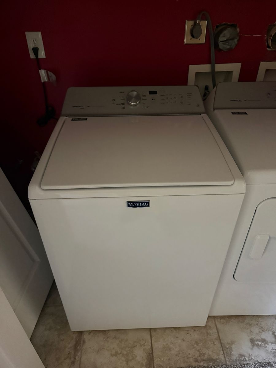 Maytag Bravos XL Top Load Washer and Matching Dryer Set - White