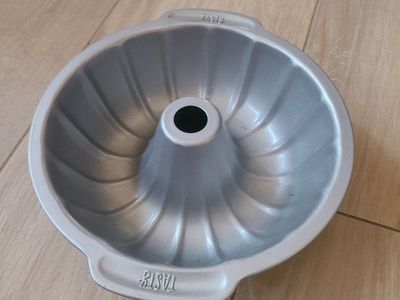 Tasty Fluted Bundt Cake Pan Nonstick Baking Mold Kitchen Bakeware Silver