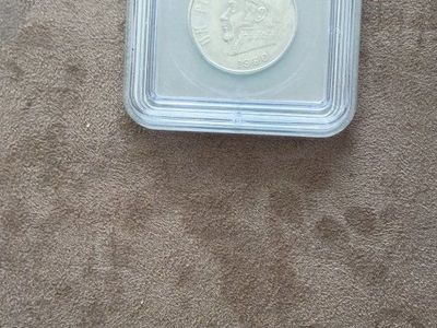 ICG Certified 1980 "Un Peso" World Coin - Genuine Treasure Hoard Coin