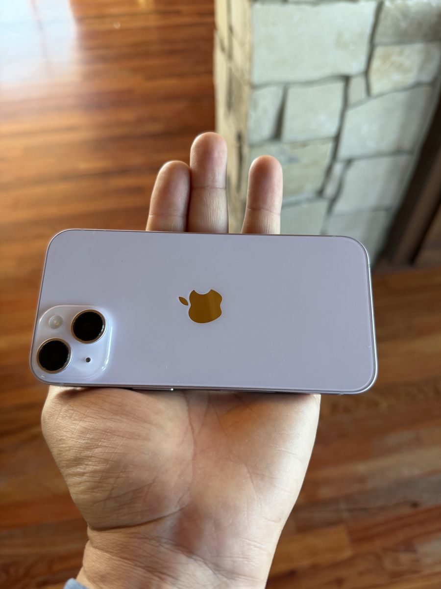 iPhone 14 128. Purple. Pristine. Unlocked.