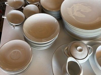 86-pc Rose China Japan 3807 Serena Dinnerware - $50