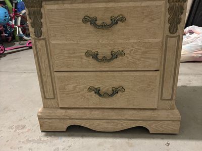 Traditional Light Wood 3-Drawer Nightstand with Faux Marble Top