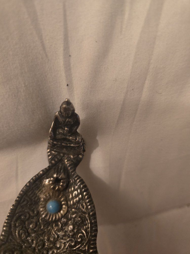 Main image 3