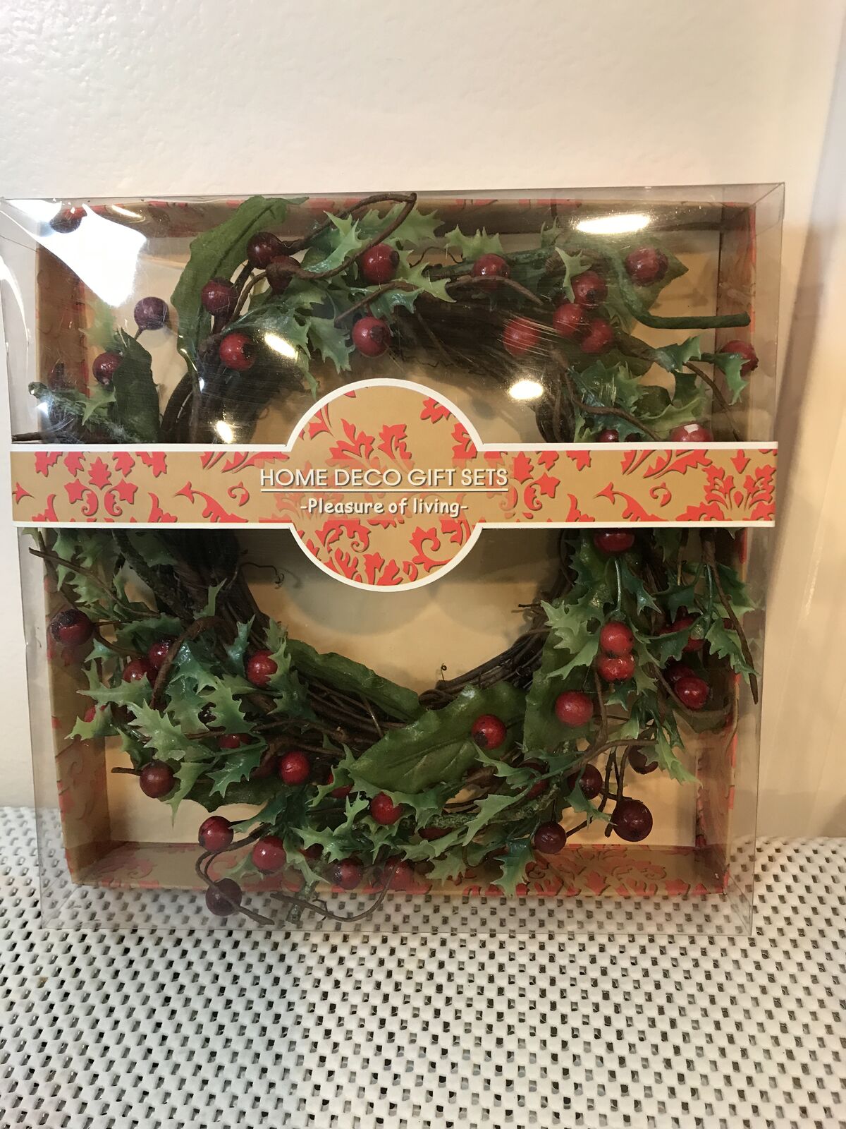 Home Deco Gift Sets Wreath Premium 9” New In Box