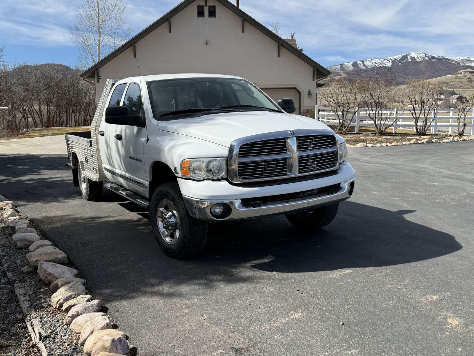 Dodge Diesel RAM 5.9 cummins engine, 6 speed manual, crew cab, 166,000 miles