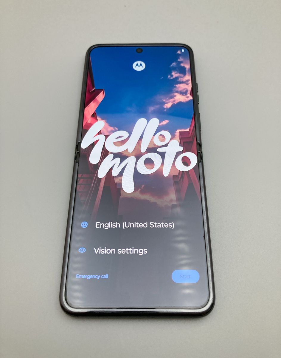 Motorola Moto Razr 5G XT2323 2023 128GB Unlocked 6.9 64MP Dual SIM Sage Green