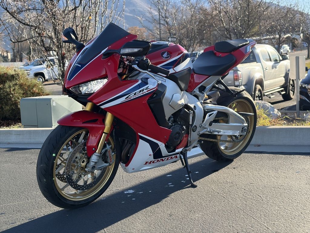 2019 Honda® CBR1000RR SP