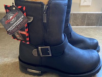 Milwaukee boots