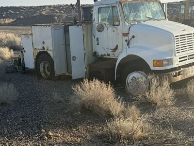 1989 International Parts Truck L10 Cummins
