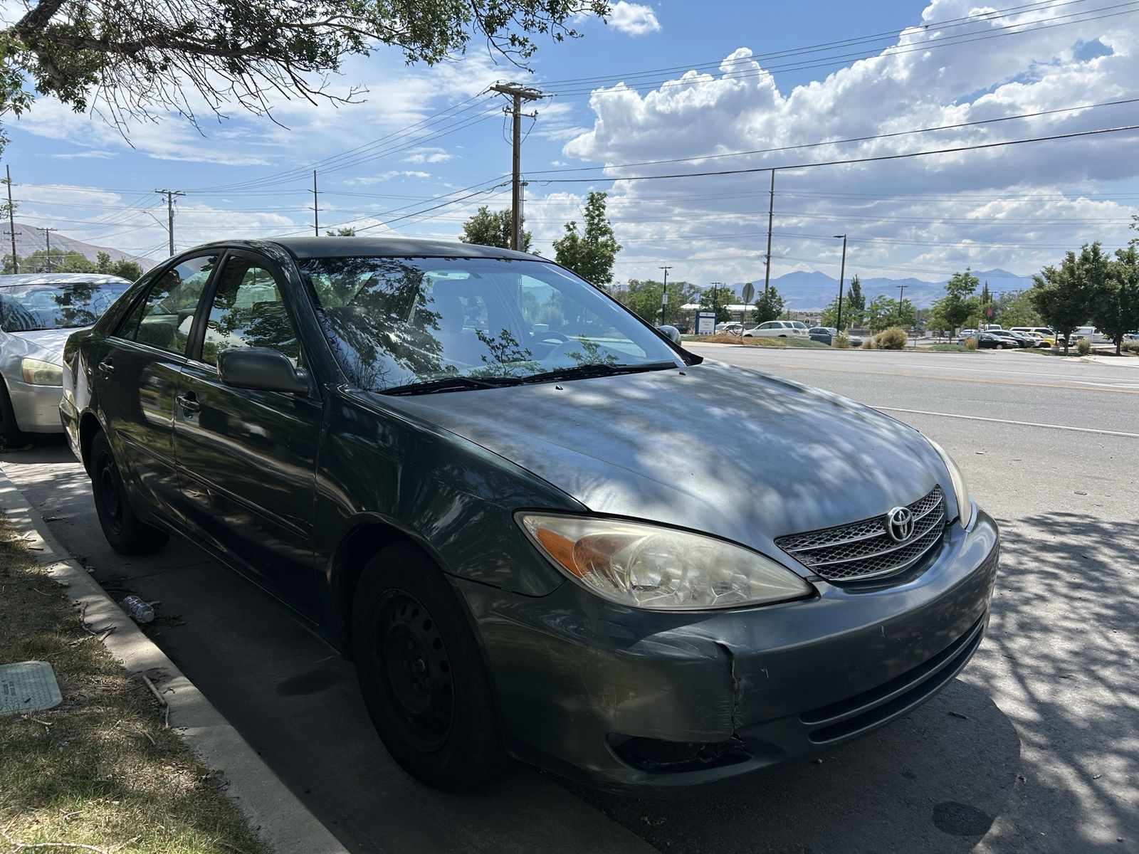 2004 Toyota Camry LE