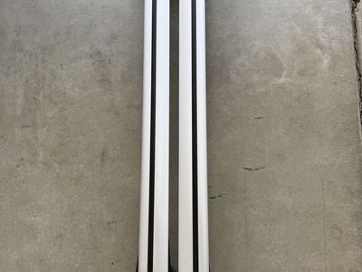 Used 2023 bmw x-3 OEM roof racks