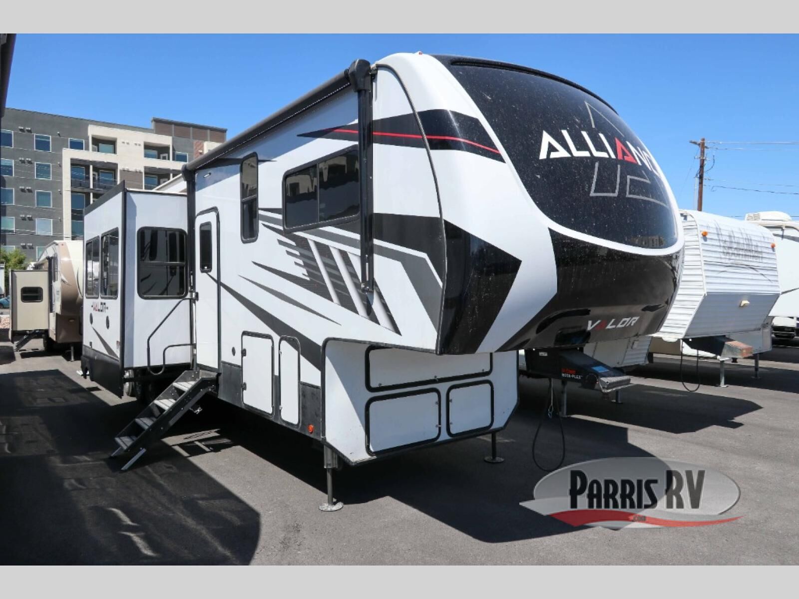 Used 2023 Alliance RV Valor 41V15