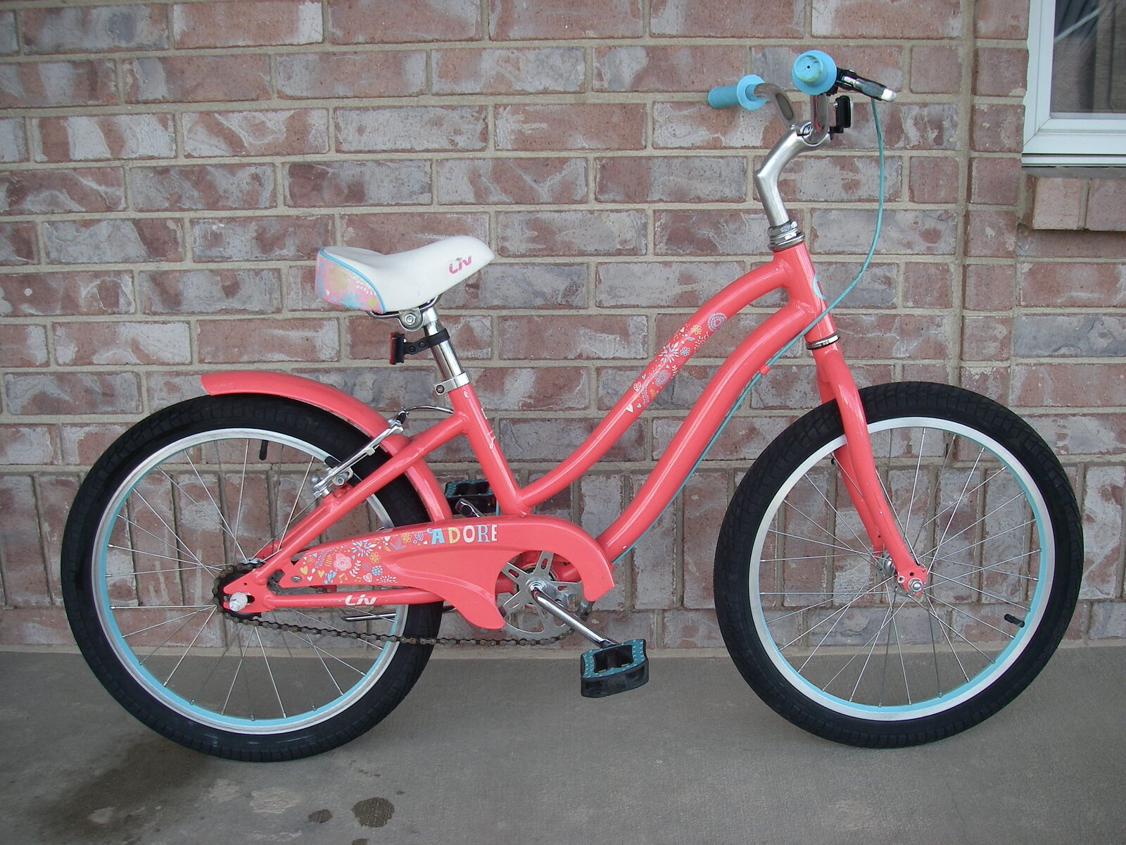 Little Girls 20" LIV ADORE Aluminum BIKE, Coaster Foot Brakes and Rear V-Brakes, Pink-Orange, Excellent