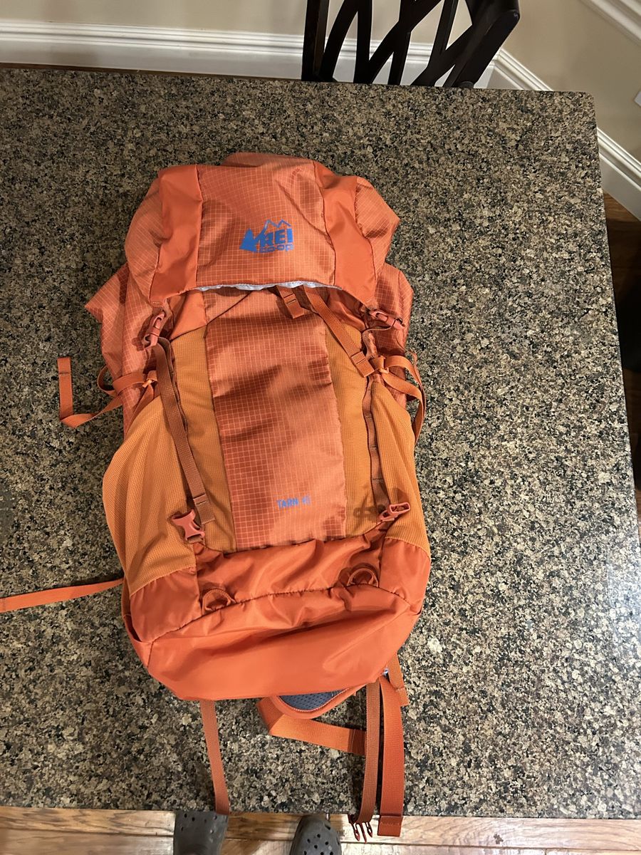 REI Co-op Tarn 40 Pack - Young Men's/Women's Backpack - Orange - UsedExcellent
