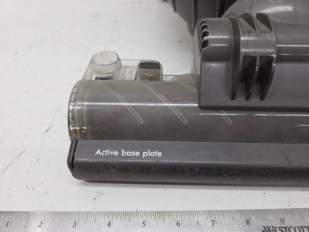 Main image 3