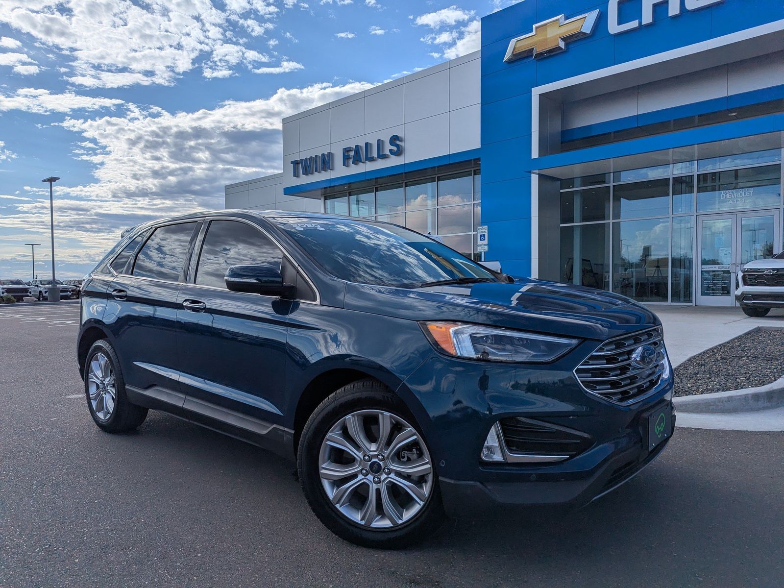 2020 Ford Edge Titanium