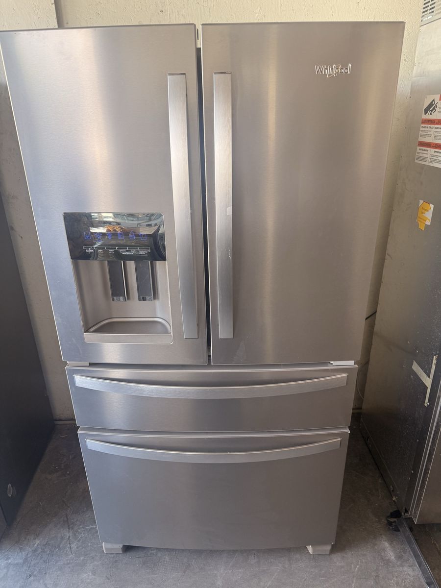 Whirlpool Stainless Steel French Door Refrigerator with Ice & Water Dispenser - Excellent Condition