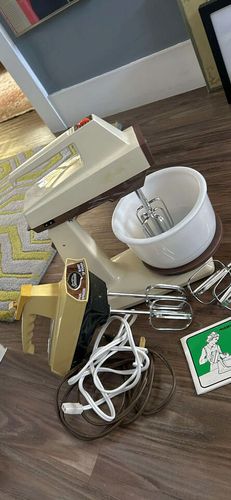 VINTAGE HAMILTON & SUNBEAM MIXERS