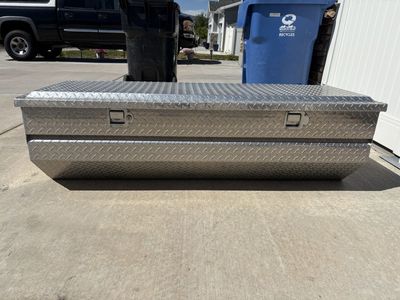 Truck toolbox