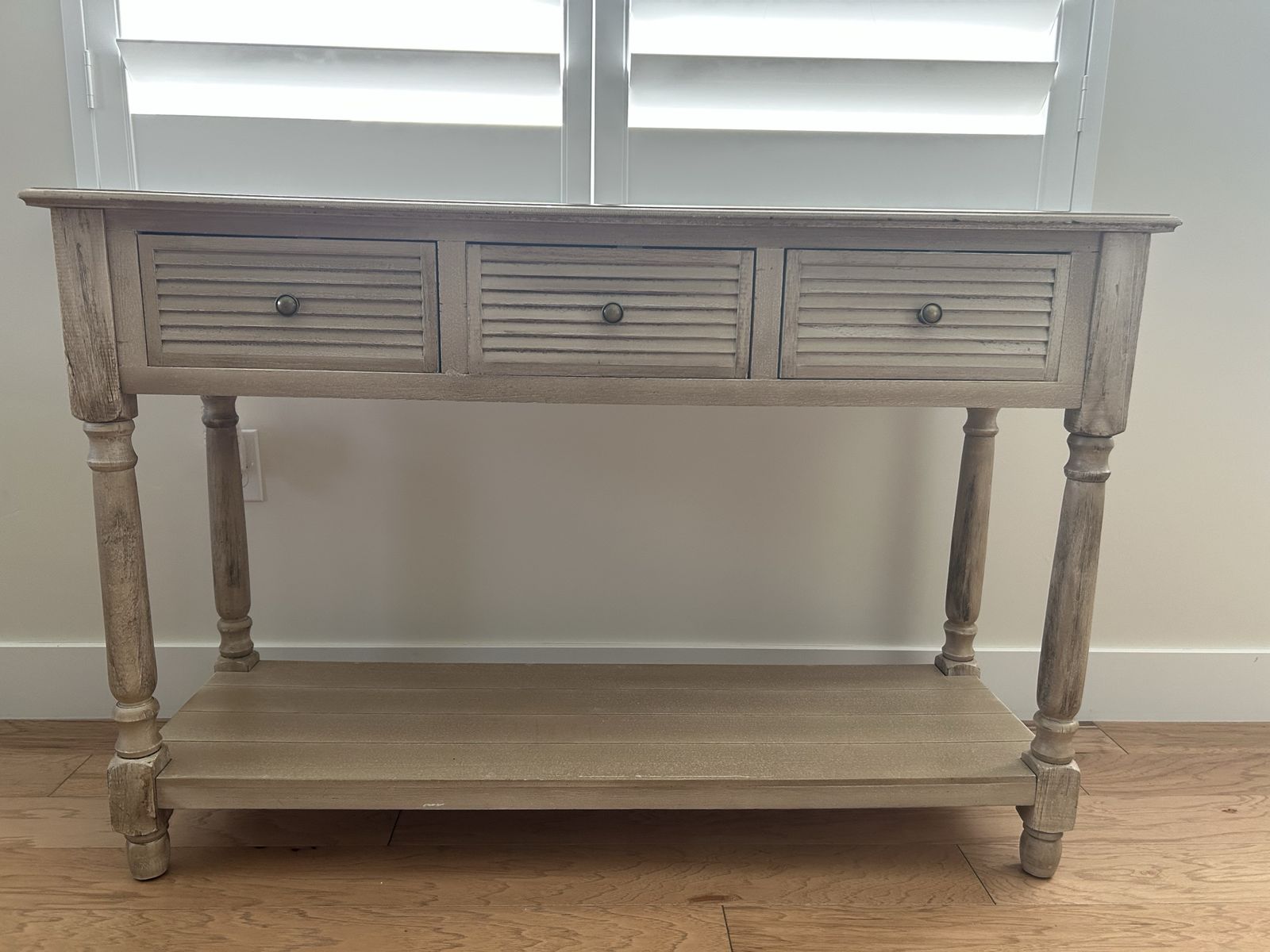 White Wash Wood Console Table with 3 Louvered Drawers and Lower Shelf