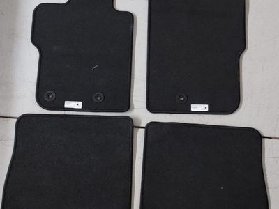 Ford Bronco U725 Floor Mat Set - Black Carpet